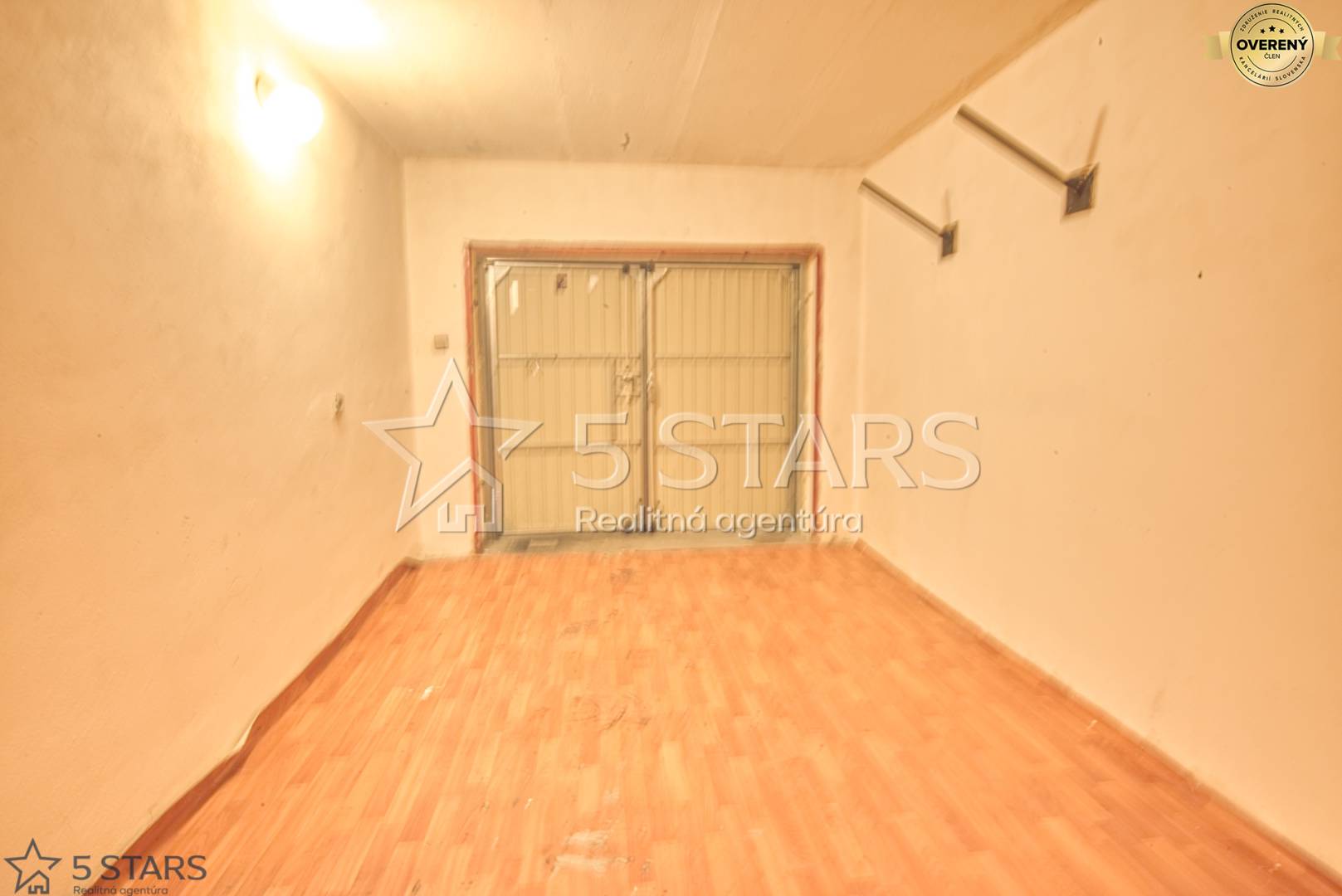 Sale Garage, Garage, Novomeského, Trenčín, Slovakia